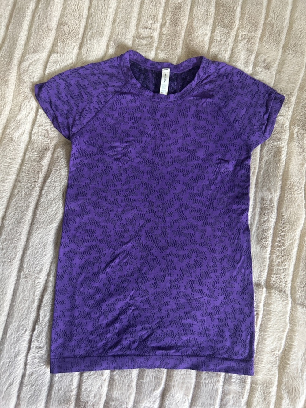 Athleta Momentum Printed T-Shirt, size S